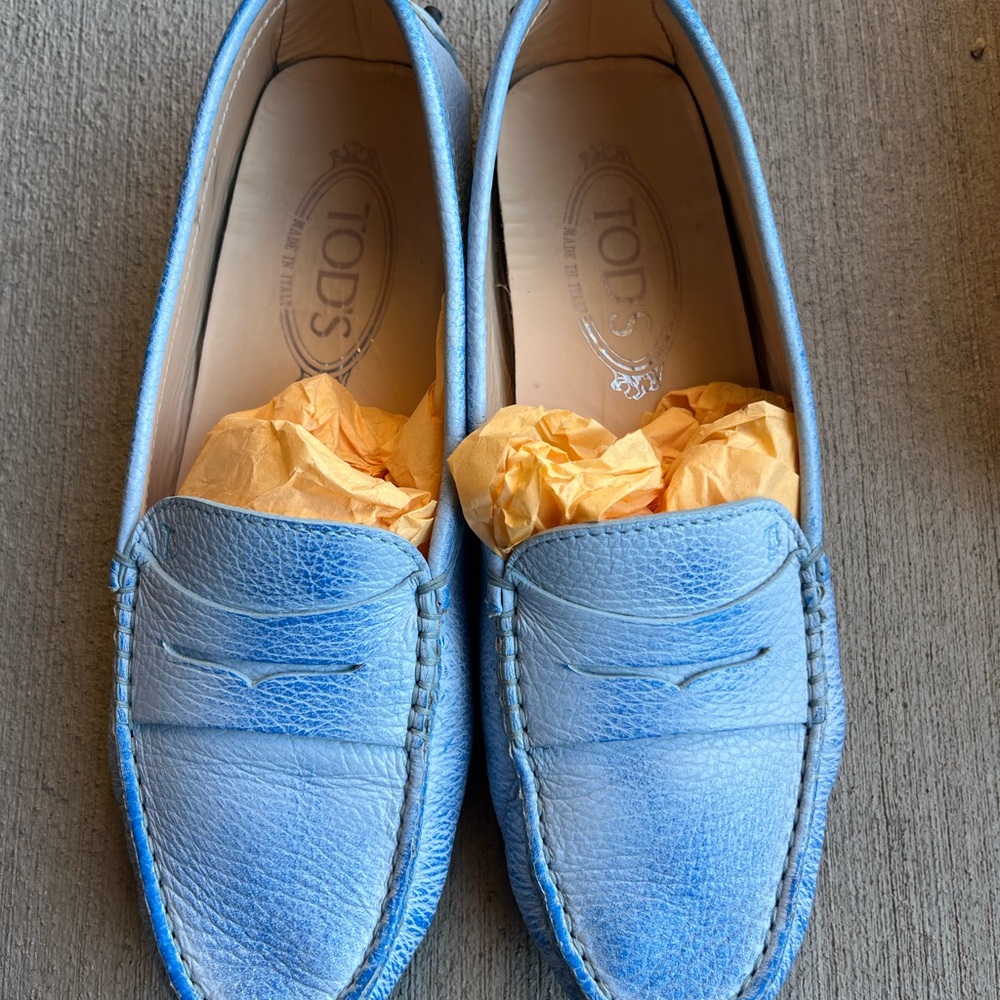 Tod's Light Blue Leather Slip-On Loafers